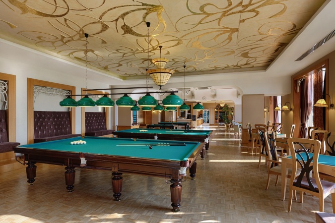 Cafe de Paris