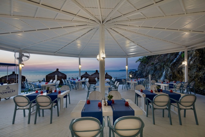 Poseidon Beach A la Carte